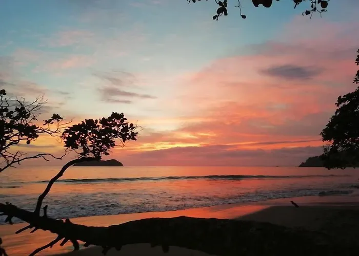 Villa Roca Boutique Resort & Suites - Adult Only